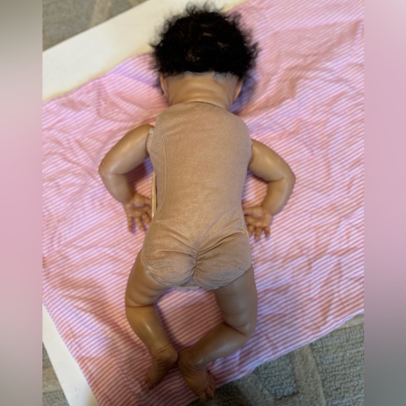 ROSE COTTAGE REBORNS GIRL BABY SILICONE MIX REAL LIFE LIKE NEW DOLL - Picture 10 of 13